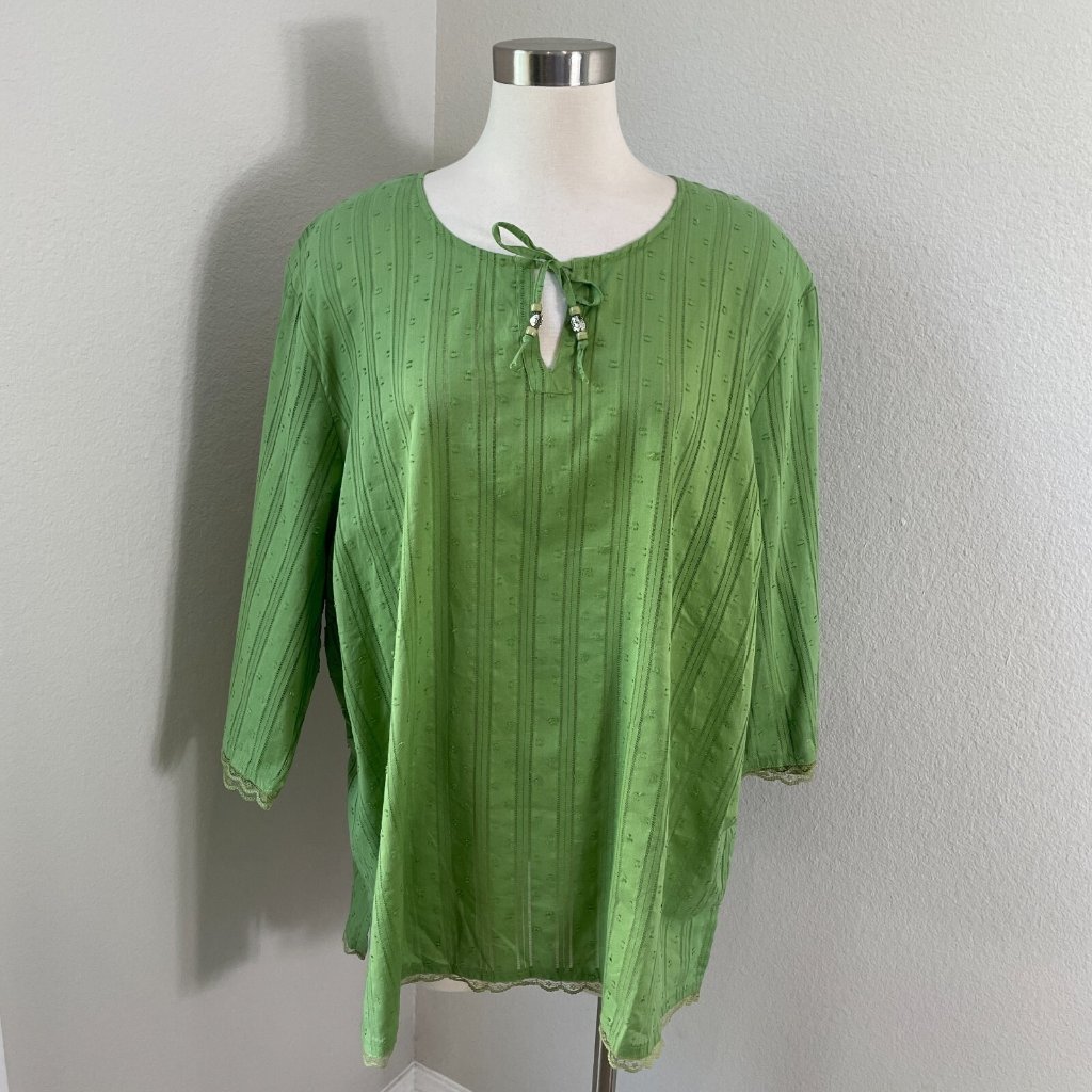 New Liz & Me Woman Plus 2x Green Front Tie Neck Tunic Top 3/4 Sleeve Lightweight